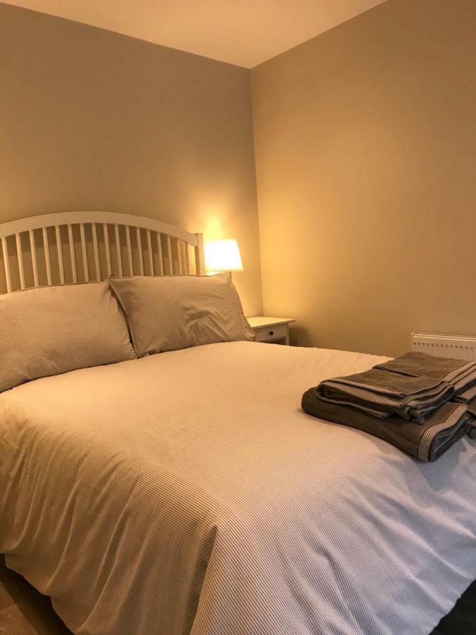 Bush House Accommodation - The Courthouse Apartment Bushmills Dış mekan fotoğraf